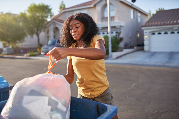 Best Garage Cleanout Services  in Reading, MI