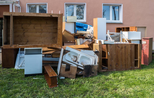 Best Local Junk Hauling  in Reading, MI